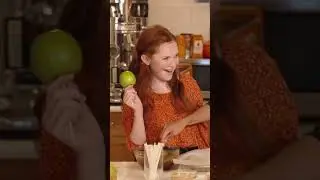 How to Make Festive Caramel Apples for the Holidays! | American Girl