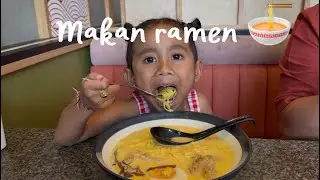 Bermain serta MAKAN RAMEN 