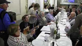 CORO  AMICI  MIEI  