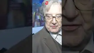 شاهد نرفزة و صراخ الممثل أقومي على صحفية !!
