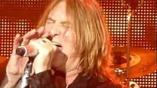 Def Leppard - Animal (Live @ The M.E.N Arena, Manchester, UK, Dec 2011) [HD]