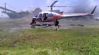 MARINES 'ELITE' HELIBORNE ASSAULT'
