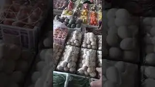 سوق الخضار والفواكه  في مزارع الوفرة 2017 يناير