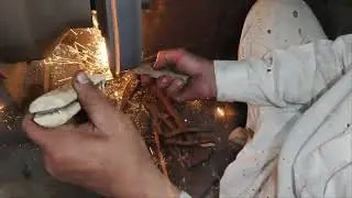 From Old Van Leaf Spring to Razor Sharp Knife | Traditional Blacksmithing