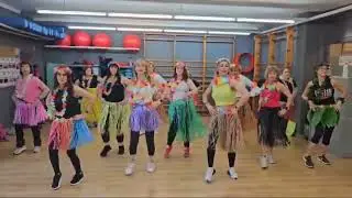 HAWAIAN ZUMBA Pate Pate. Te Vaka. Ki mua.