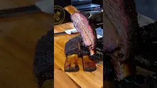 Smoked Dino beef ribs like a pro on Oklahoma Joes Reverse Flow Offset