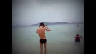MOV01906