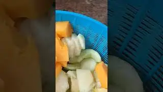 Rujak manis surabaya@Bude Yosi# kulinersurabaya#makanbesar#leslarupdate