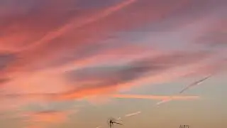 608 - TRAMONTO ROSSO CON NUVOLE BIANCHE DELLA NATURA - BELLISSIMO STUPENDO - MAGGIO 2025