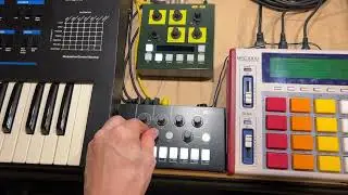 Beautiful Noises . Oto Bisquit + Sequential Circuits Prophet VS Vector synth. Chilled House Music