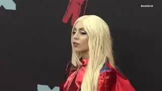 Ava Max MTV VMA Red Carpet (Daily Mail)