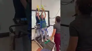 Keep your patients safe during challenging exercises! #solostep #physiotherapy  #rehabilitation