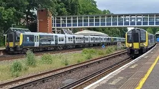 Trains at Farnborough main on the swr mainline