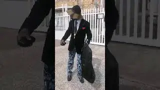 baleli eeeeeh la sape quant  vs ns atrappe pas de pitie ce Dans l esprit et les sangs