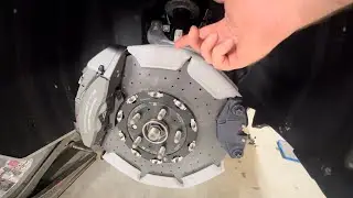 Protecting C8 Carbon Ceramic Brakes for Wheel Removal