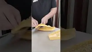 How to Cut Papaya Like a Pro | Simple and Satisfying Fruit Cutting Tips!