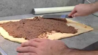 Nussschnecken Schneckennudeln aus Hefeteig mit Nussfüllung