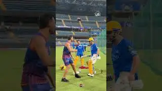 Why MS dhoni always wear Old pads ll X yard