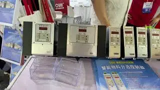 Electromagnetic linear feeder drive base vibrator