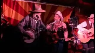 Mike Cirillo fiddling with The Amazing McNasty Brothers