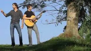 Oliver e Patrick - No Alto da Colina - Videoclipe Oficial