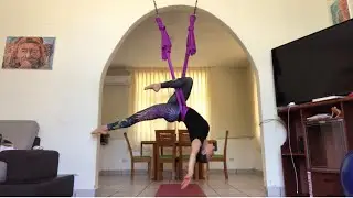 Sky Yoga Cross Back Belly Wrap - Sequence 3 (Frog & Gazelle)