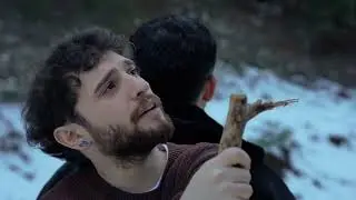 Mert Akyol & Eli Türkoğlu - Her Şeyi Kenara Koy (Official Video)