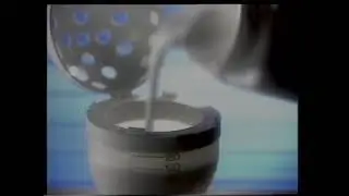 OMO-pesuainemainos 1989