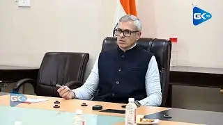 CM Omar chairs emergency meet with DCs of several J&K districts