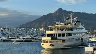 Prince AlWaleed&rsquo;s Iconic Saudi Royal yacht Kingdom5KR ex. Nabila revisit Puerto Ban&uacute;s after 35 years