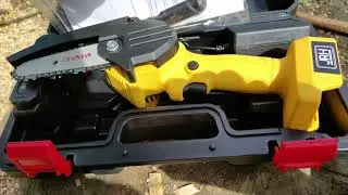 Mini fierastrau cu acumulator-mini drujba