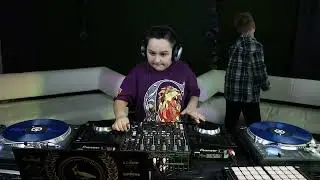 Классный кач на выпускном от студии D.C.SOUND