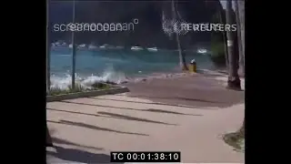 Tsunami hits Koh Phi Phi Island, Thailand [Extended/Higher Quality]