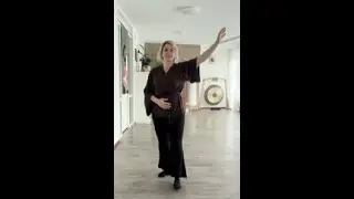 YUCHITAO   Walking with Tai Chi Symbol