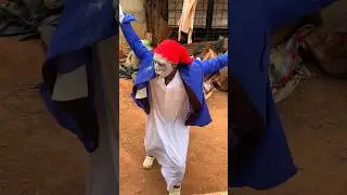 A&iuml;cha trembler 😂😂