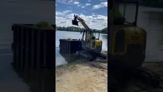 Harvester, Dudley Pond - Tamping down Tapegrass in container - 8/18/22