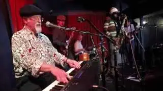 Tim Penn - Walking To New Orleans