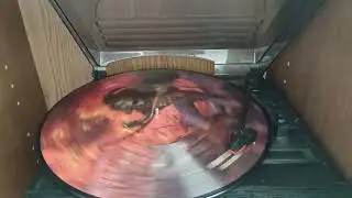Iron Maiden - Man On The Edge (Live 1999 Ed Hunter Tour Version) [vinyl rip]
