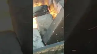 Red Hot rebar forging a knife in a BBQ pit #knifemaking #Forge #rebar#coolknifes