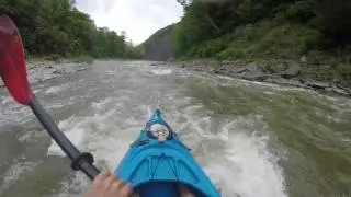 Kayaking Genesee River  [ May 2017 - 10ft ]