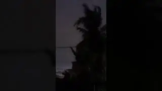 karachi heavy Rain #lighting #thunderstorm #karachi #night #view #youtubeshorts