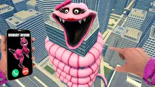Something Terrifying Happens When Hungry Worm Mommy Calls You In Garry's Mod