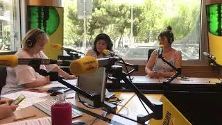 La Rosario (Per&uacute;) i la Carmen (Romania) al @PopapCatradio amb la @HolaMariola @CanviisEm 11