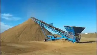 S2C 36x80 Radial Conveyor with Full Hopper HD