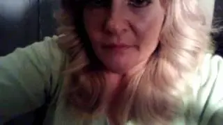 Asmr head scratching from bestie