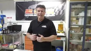 STREET VS RACE OIL