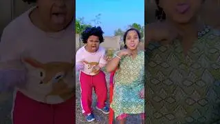The child takes his mom&rsquo;s tongue! 😜🤣👅😂 #shorts #viralvideo #funnyshorts