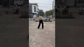 Tâp thê dục phân 1