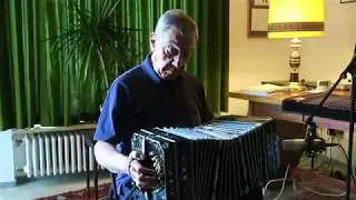 H&eacute;ctor Urb&oacute;n Che Bandone&oacute;n