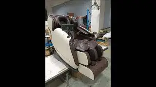 LUXURY FULL BODY MASSAGE CHAIR